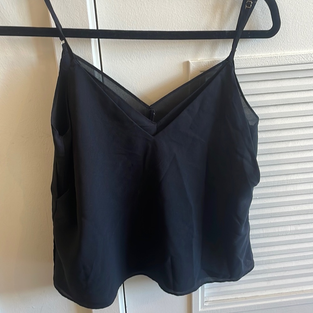Black flowy tank
